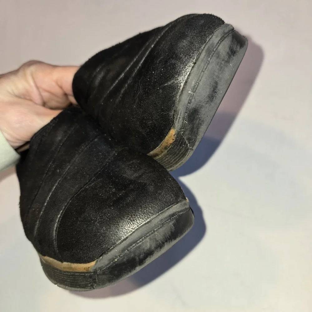 True Baretraps Gisela Black Low Wedge Slip‎ On Comfort Womens Loafer Shoe 9